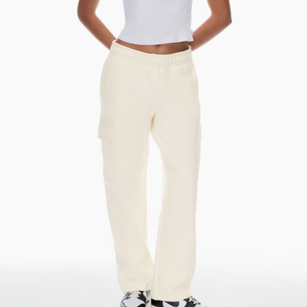 Aritzia TNA Mega Cargo Sweatpants